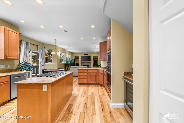 5767 Cobbler Drive, Anchorage, AK 99502