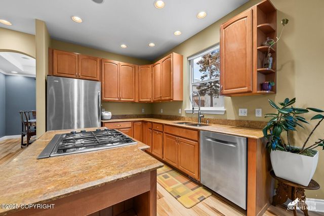 5767 Cobbler Drive, Anchorage, AK 99502