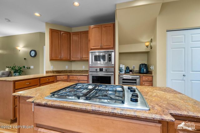 5767 Cobbler Drive, Anchorage, AK 99502