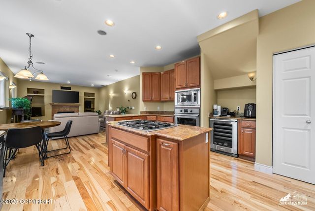 5767 Cobbler Drive, Anchorage, AK 99502