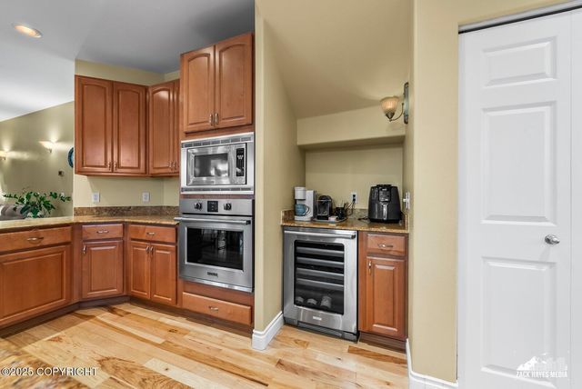 5767 Cobbler Drive, Anchorage, AK 99502