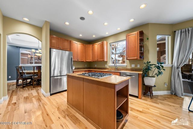 5767 Cobbler Drive, Anchorage, AK 99502