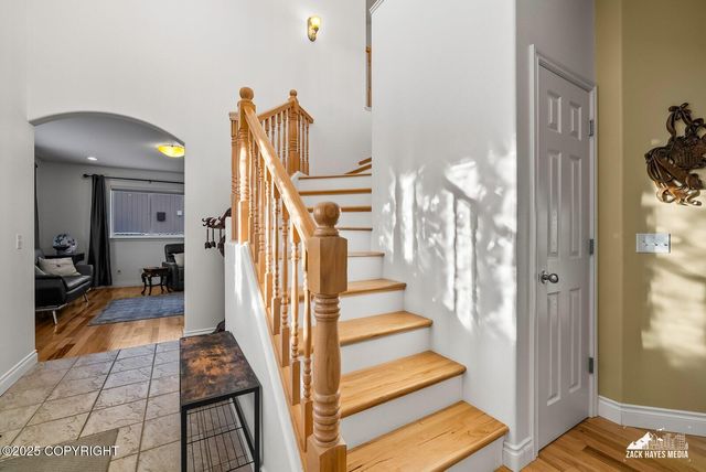 5767 Cobbler Drive, Anchorage, AK 99502