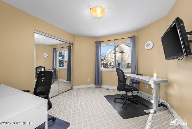 5767 Cobbler Drive, Anchorage, AK 99502