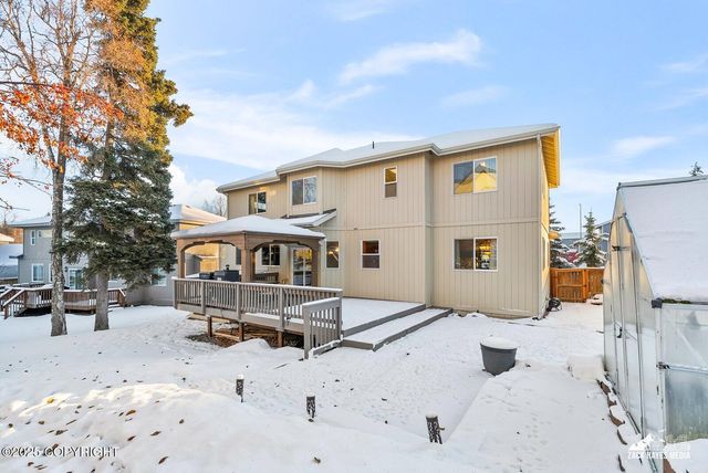 5767 Cobbler Drive, Anchorage, AK 99502