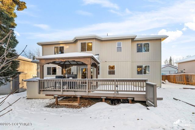 5767 Cobbler Drive, Anchorage, AK 99502