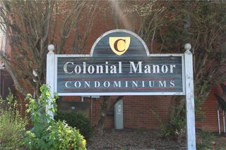 1315 Meadowview Road E, Greensboro, NC 27403