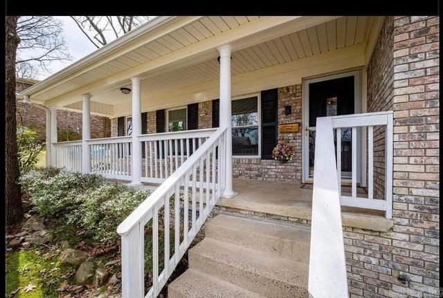 2 Highwood Drive, Little Rock, AR 72205