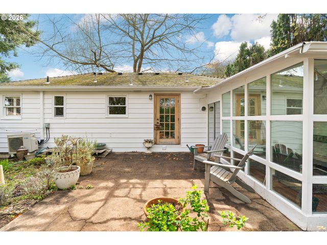 1615 Sw CANBY St, Portland, OR 97219