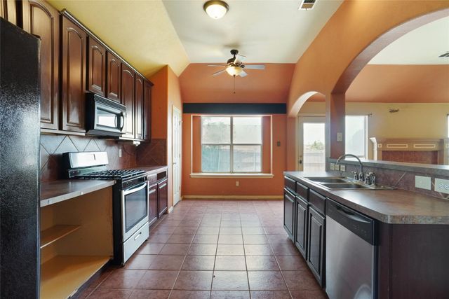 117 Painted Trail, Forney, TX 75126