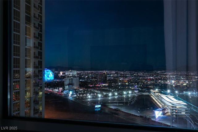 145 HARMON Avenue 1521, Las Vegas, NV 89109