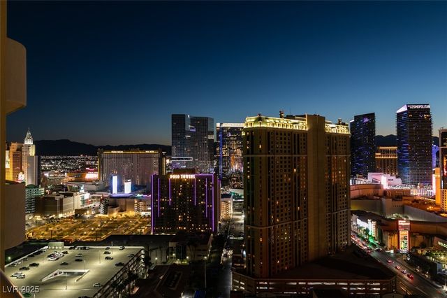 145 HARMON Avenue 1521, Las Vegas, NV 89109