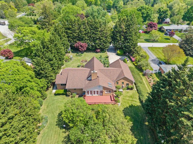 7426 OAKCREST LN, Clarksville, MD 21029