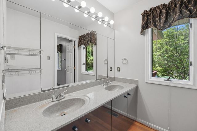 7426 OAKCREST LN, Clarksville, MD 21029