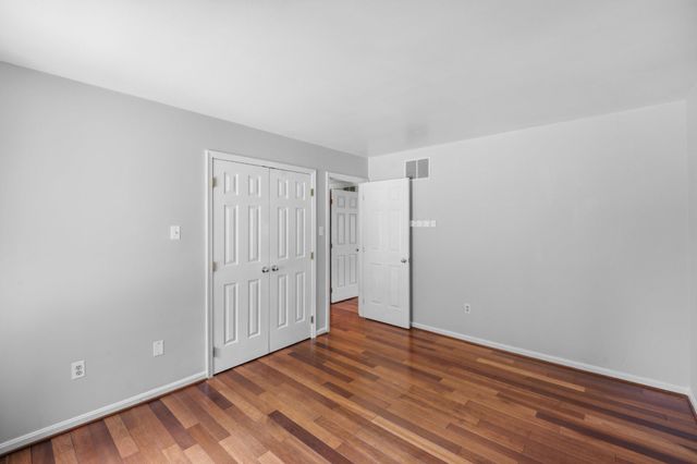 7426 OAKCREST LN, Clarksville, MD 21029