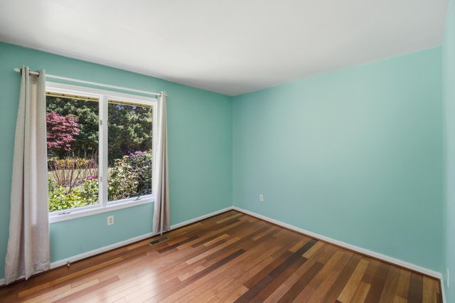7426 OAKCREST LN, Clarksville, MD 21029