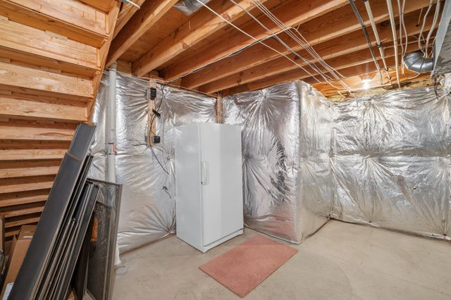7426 OAKCREST LN, Clarksville, MD 21029