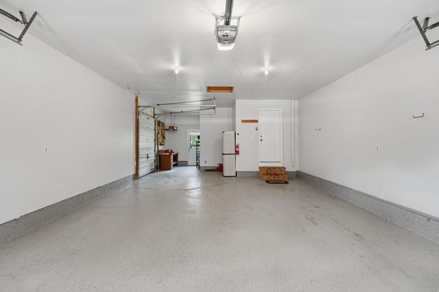 7426 OAKCREST LN, Clarksville, MD 21029