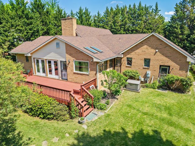 7426 OAKCREST LN, Clarksville, MD 21029