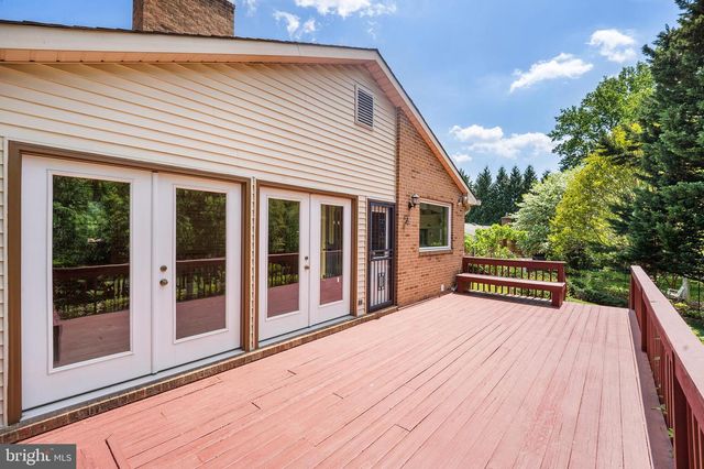 7426 OAKCREST LN, Clarksville, MD 21029