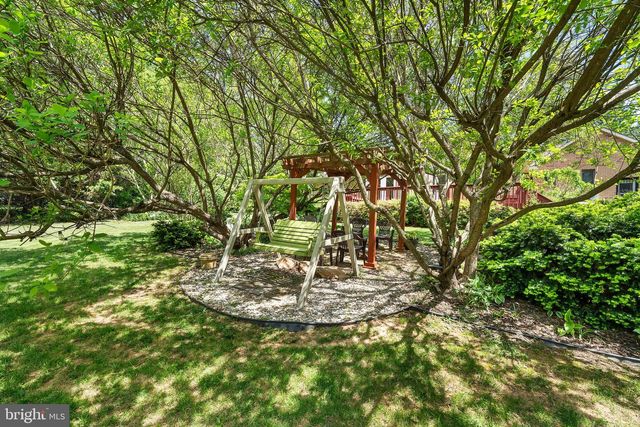 7426 OAKCREST LN, Clarksville, MD 21029