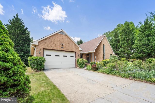7426 OAKCREST LN, Clarksville, MD 21029