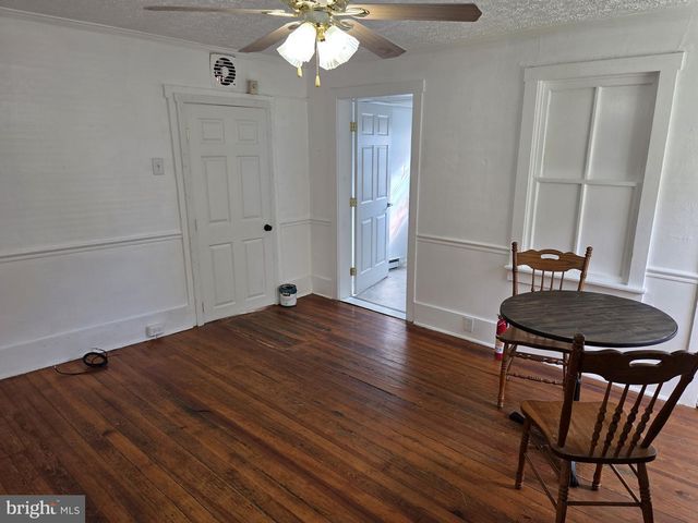 5335 GERMAIN ST, Stephens City, VA 22655