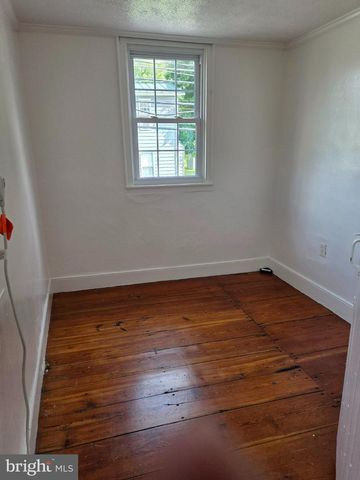 5335 GERMAIN ST, Stephens City, VA 22655