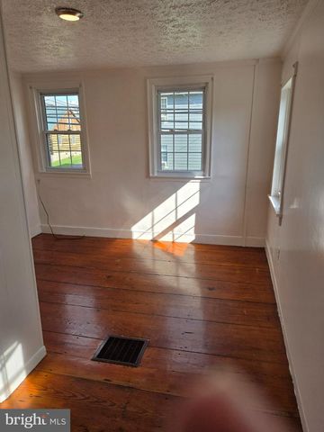 5335 GERMAIN ST, Stephens City, VA 22655