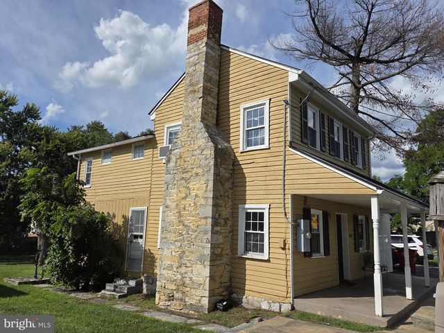 5335 GERMAIN ST, Stephens City, VA 22655