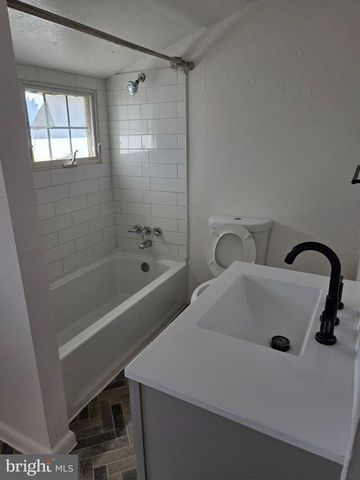5335 GERMAIN ST, Stephens City, VA 22655