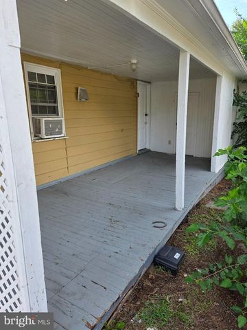 5335 GERMAIN ST, Stephens City, VA 22655