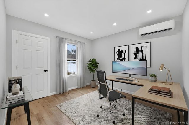 19450 Murdock Avenue, Saint Albans, NY 11412