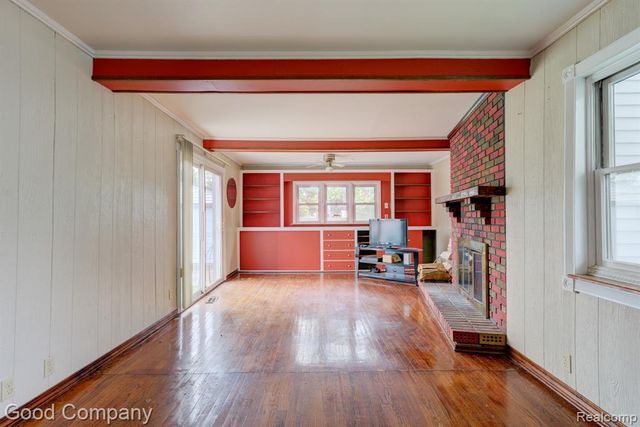 1355 Harvard Road, Berkley, MI 48072