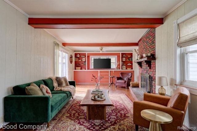 1355 Harvard Road, Berkley, MI 48072