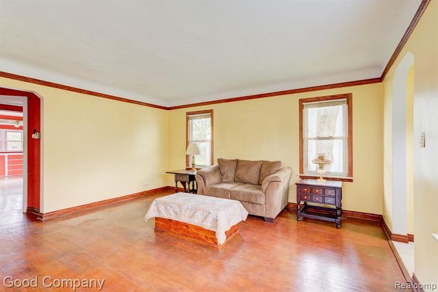 1355 Harvard Road, Berkley, MI 48072