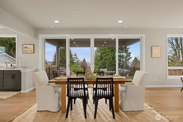 7853 S 132 Street, Seattle, WA 98178