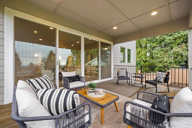 7853 S 132 Street, Seattle, WA 98178