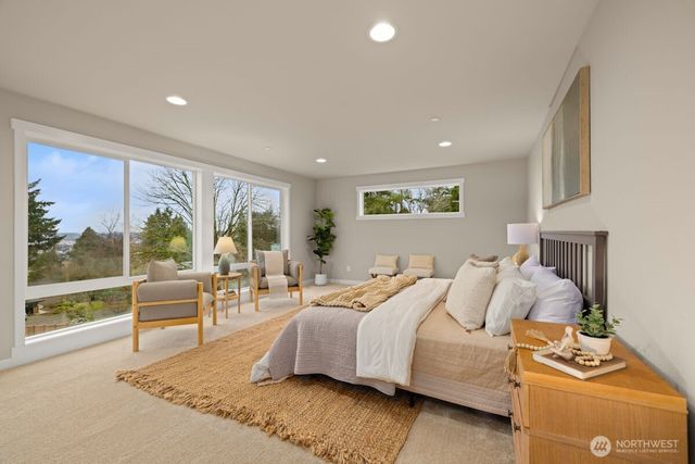 7853 S 132 Street, Seattle, WA 98178