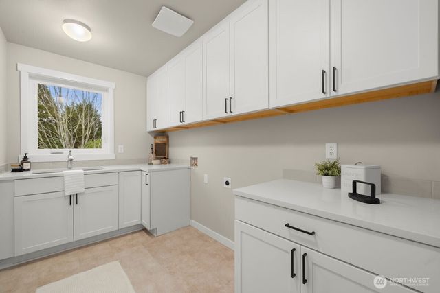 7853 S 132 Street, Seattle, WA 98178