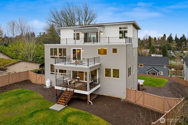 7853 S 132 Street, Seattle, WA 98178