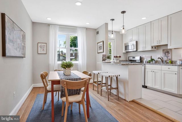 241 LYNHAVEN DR, Alexandria, VA 22305