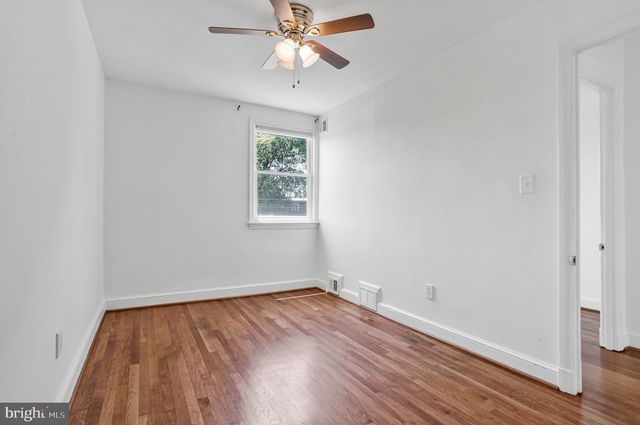 241 LYNHAVEN DR, Alexandria, VA 22305
