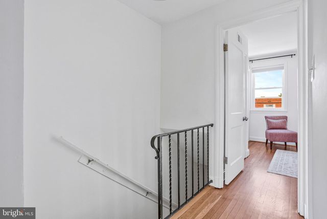 241 LYNHAVEN DR, Alexandria, VA 22305