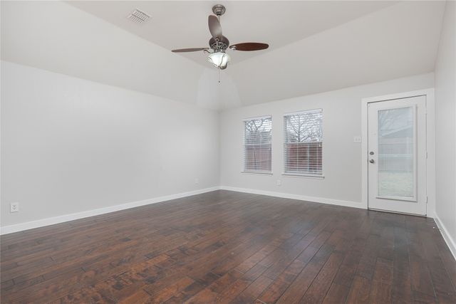 4034 Heavenly Way, Heartland, TX 75126