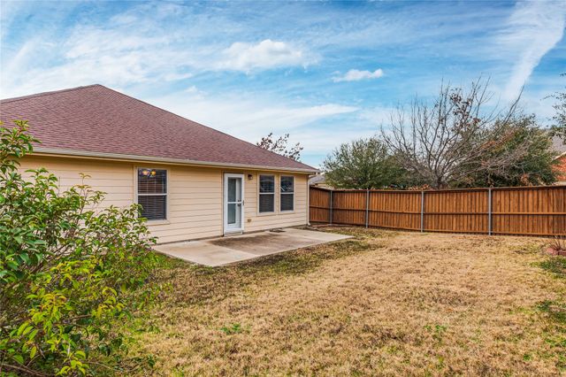 4034 Heavenly Way, Heartland, TX 75126
