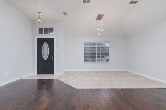 4034 Heavenly Way, Heartland, TX 75126