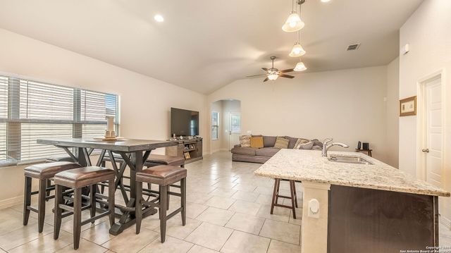 1131 Ranch Falls, San Antonio, TX 78245