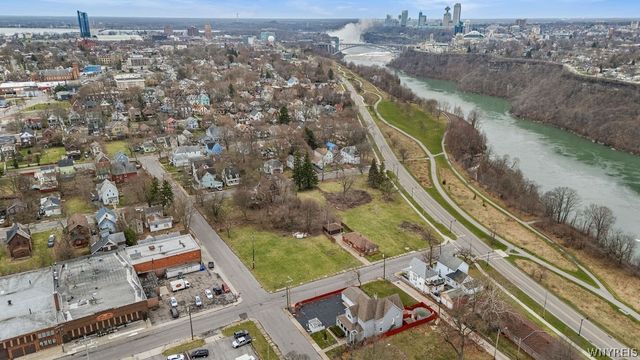 1606 8th Street, Niagara Falls, NY 14305