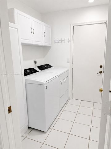 14721 Vista Verdi Road, Davie, FL 33325